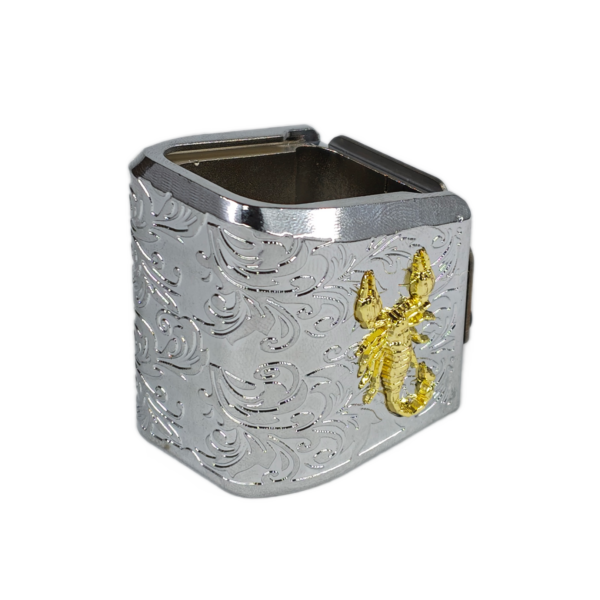 Extención +5 aluminio universal para tolvas de metal doble fila, diseño escorpion 3D y ramas labradas