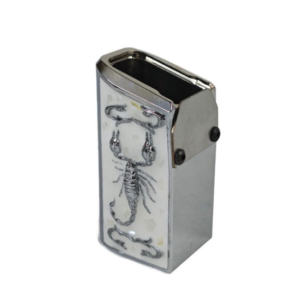 PLUS 10 UNIVERSAL ESCORPION 3D CROMO RESINA BLANCA CRISTAL Extención +10 aluminio universal para tolvas de metal doble fila, diseño escorpion 3D, decorado con ramas 3D, resinas, cristales y chispas brillantes.